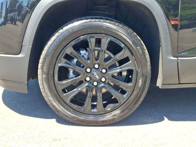Used 2023 GMC Acadia SLE w/ Driver Convenience Package FWD image 29
