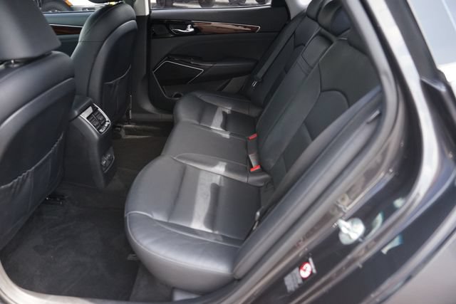 Used 2019 Kia Cadenza Technology FWD image 13