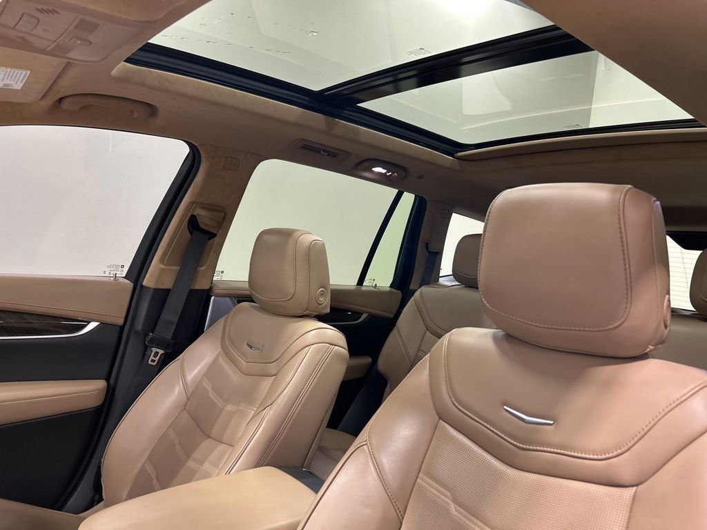 Used 2024 Cadillac XT6 Premium Luxury w/ Platinum Package image 28