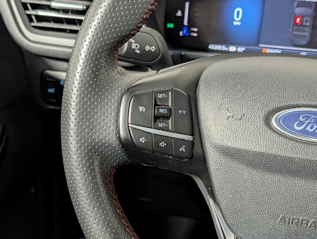 Certified 2023 Ford Escape ST-Line FWD image 18