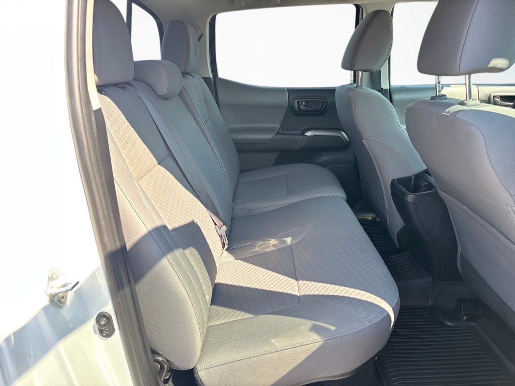 Used 2021 Toyota Tacoma SR5 RWD image 16