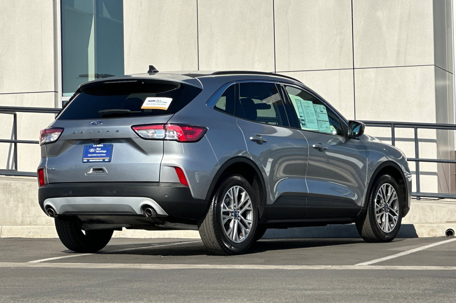 Certified 2022 Ford Escape SEL image 3