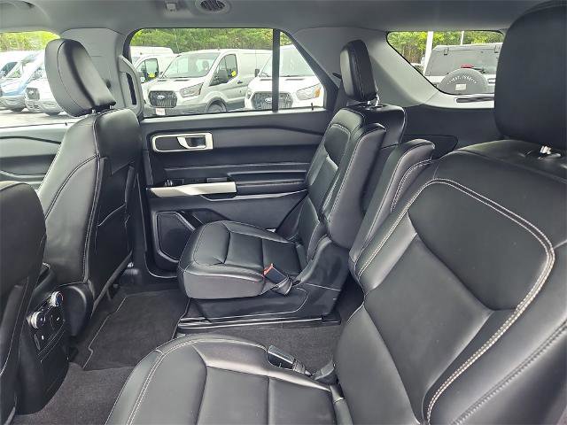 Certified 2022 Ford Explorer XLT w/ Equipment Group 202A image 32