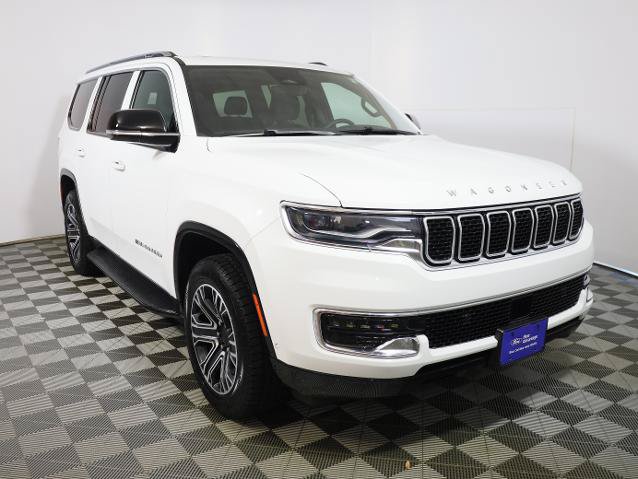 Used 2024 Jeep Wagoneer 4WD w/ Premium Group I image 5