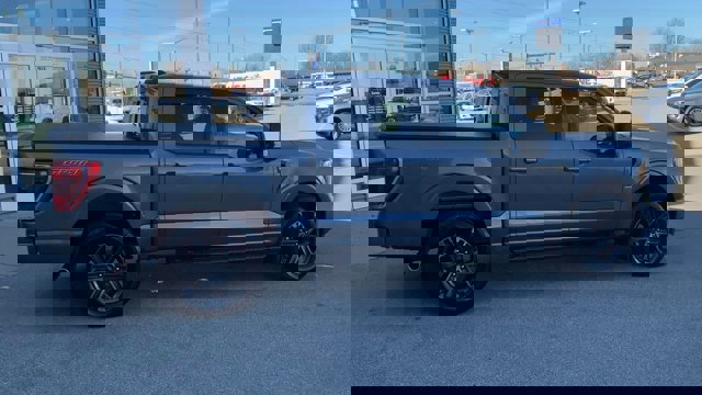 Certified 2022 Ford F150 XLT w/ Equipment Group 302A High image 2