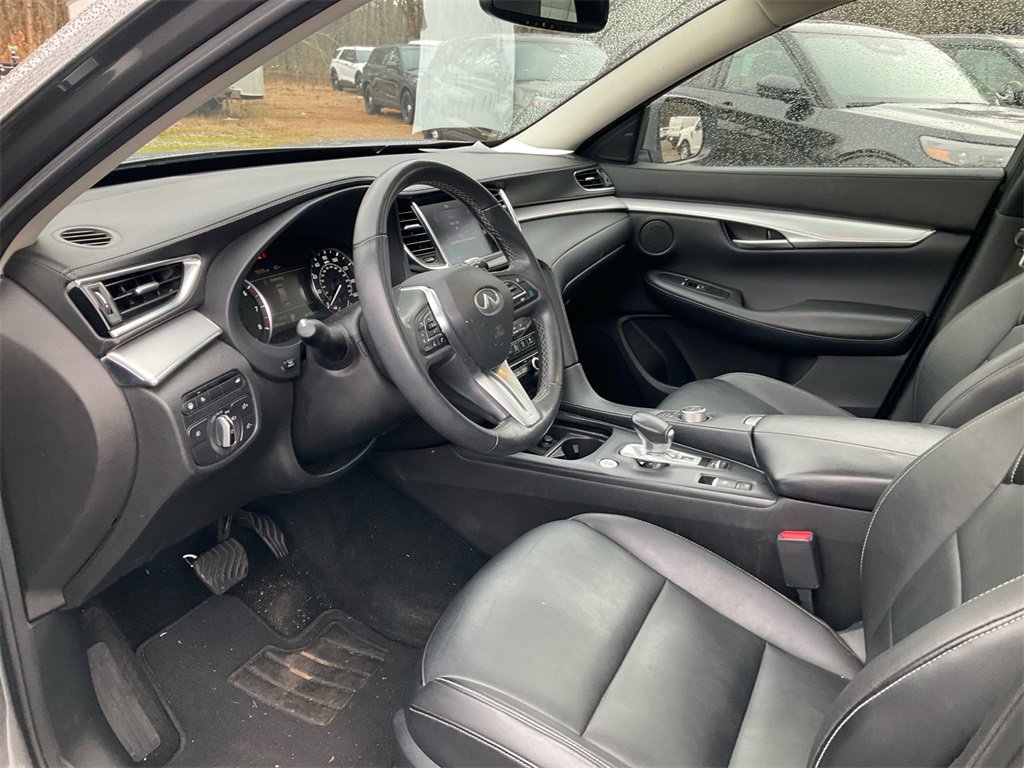 Used 2021 INFINITI QX50 Luxe image 15