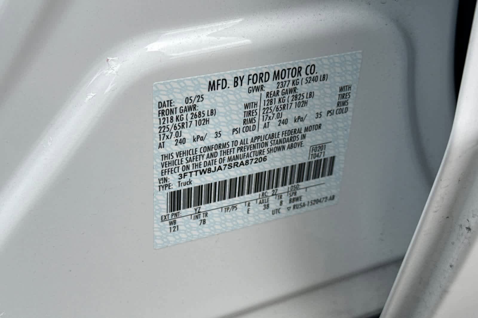 Certified 2025 Ford Maverick XLT w/ Equipment Group 302A AWD/4WD image 33