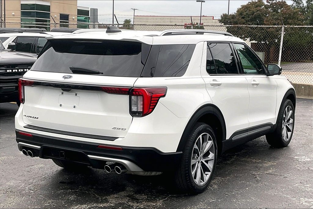 Certified 2025 Ford Explorer Platinum w/ Ultimate Package AWD/4WD image 12