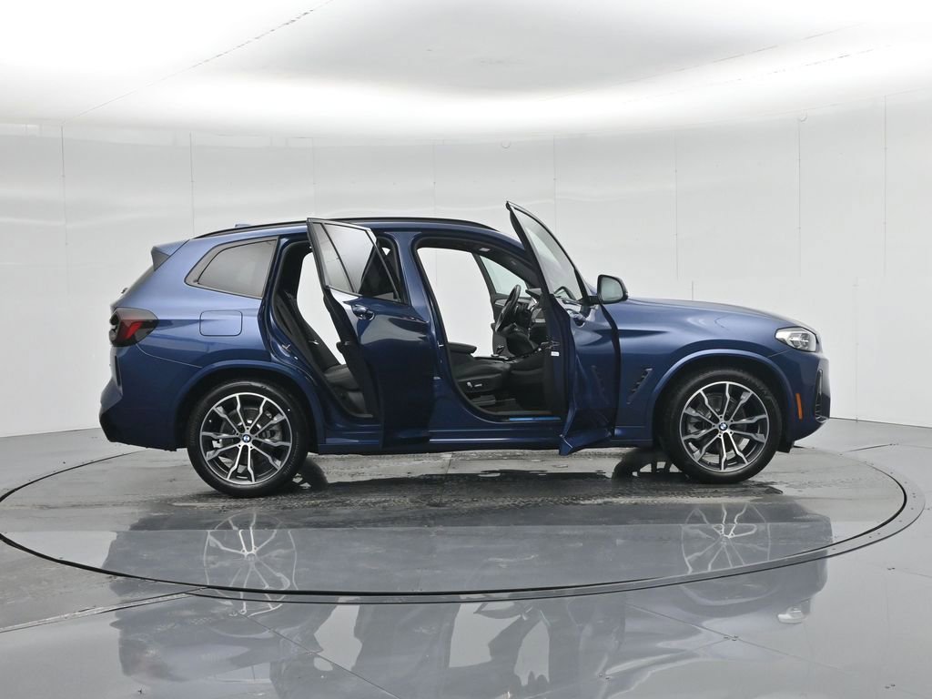 Used 2022 BMW X3 sDrive30i w/ M Sport Package image 3