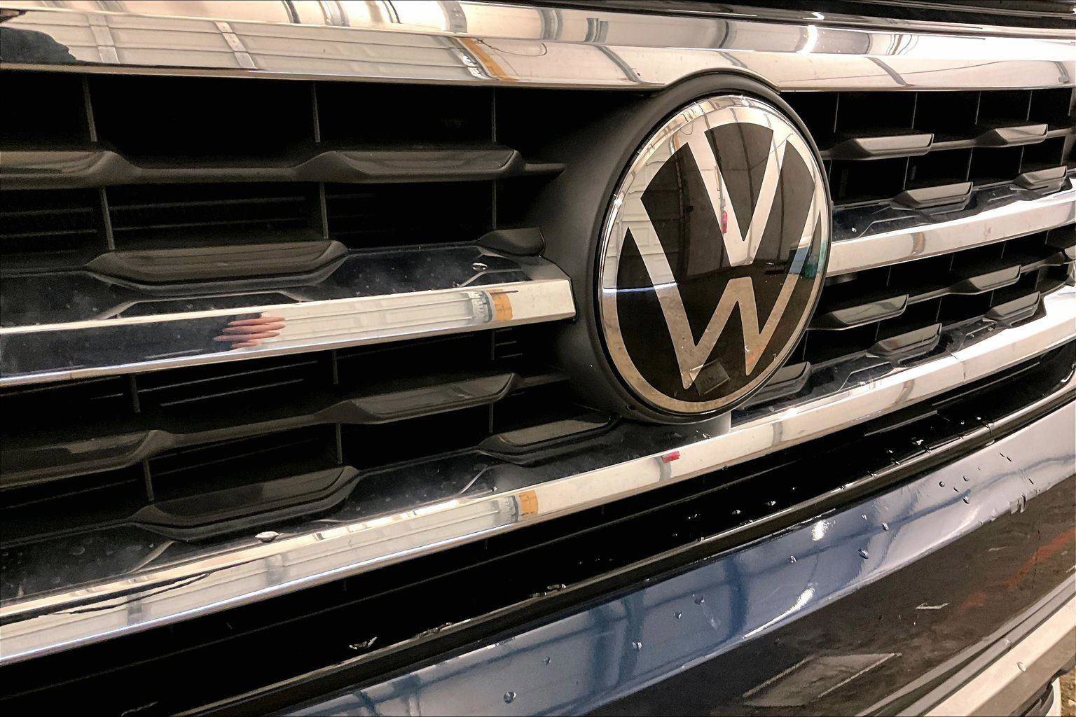 Used 2023 Volkswagen Atlas SE image 30