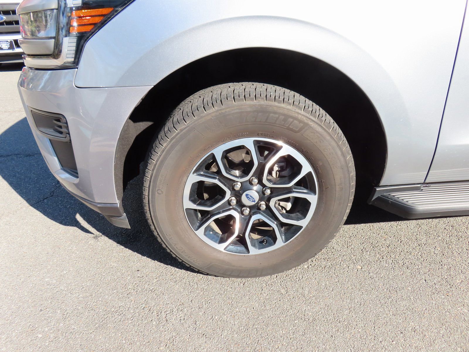 Certified 2024 Ford Expedition Max XLT image 12