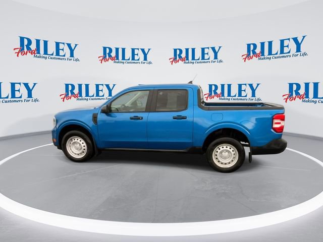 Certified 2022 Ford Maverick XL image 4