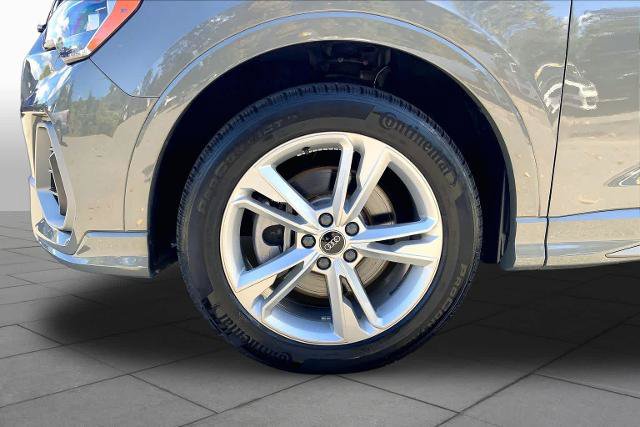 Used 2021 Audi Q3 2.0T Premium w/ Convenience Package AWD/4WD image 22