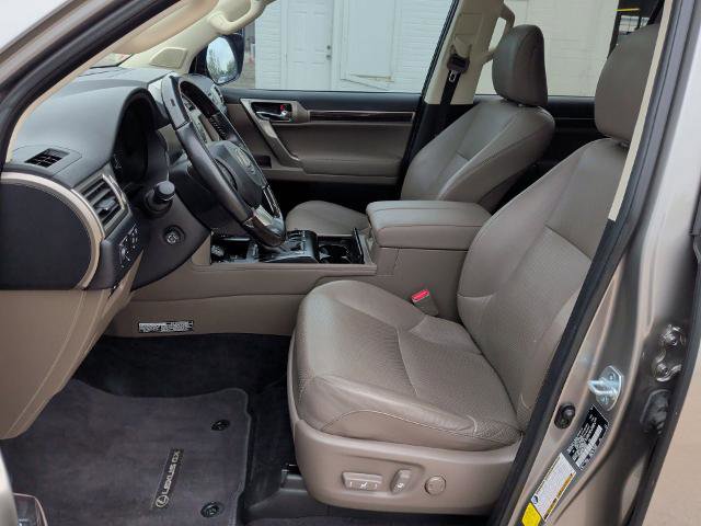 Used 2021 Lexus GX 460 Luxury w/ Off Road Package AWD/4WD image 10