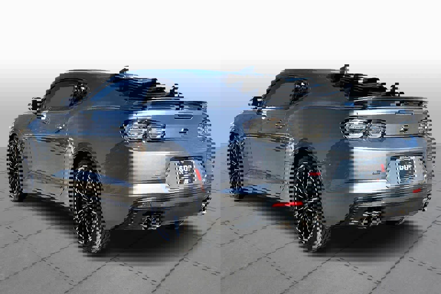 Used 2021 Chevrolet Camaro SS image 12