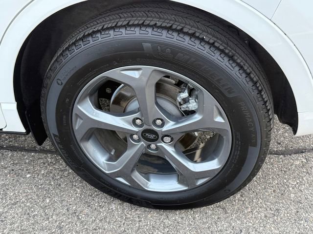 Certified 2023 Ford Escape ST-Line w/ Tech Pack #1 AWD/4WD image 5