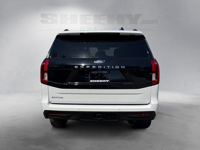 Certified 2025 Ford Expedition Active AWD/4WD image 15