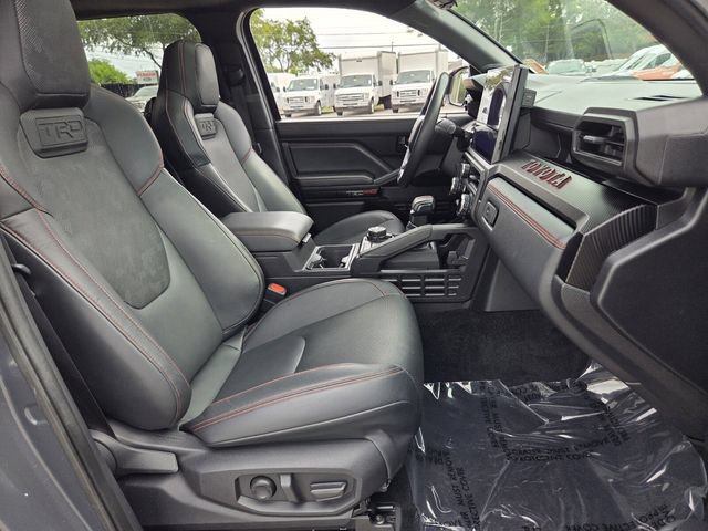 Used 2024 Toyota Tacoma TRD Pro AWD/4WD image 18