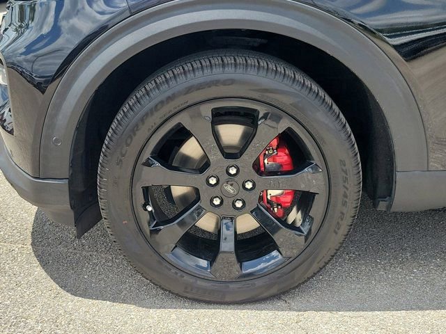 Certified 2022 Ford Explorer ST w/ Equipment Group 401A AWD/4WD image 8