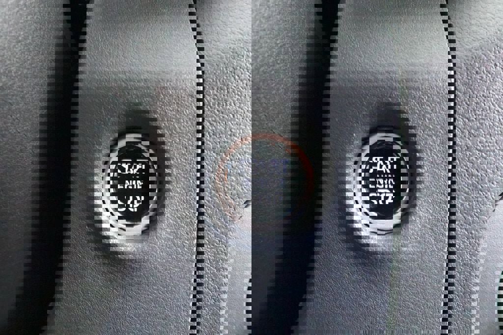 Used 2023 Nissan Frontier PRO-4X w/ Pro Convenience Package image 22