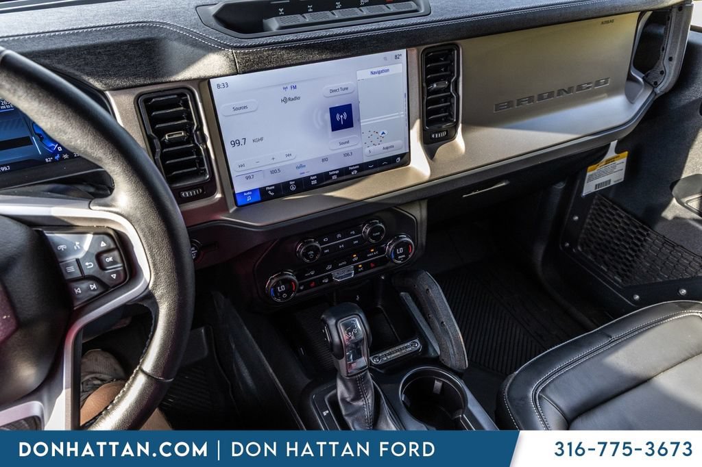 Certified 2025 Ford Bronco Outer Banks w/ Sasquatch Package AWD/4WD image 8