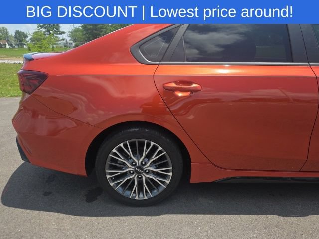Used 2023 Kia Forte GT-Line w/ GT-Line Technology Package FWD image 8