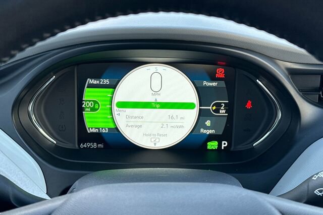 Used 2019 Chevrolet Bolt Premier w/ Infotainment Package image 21