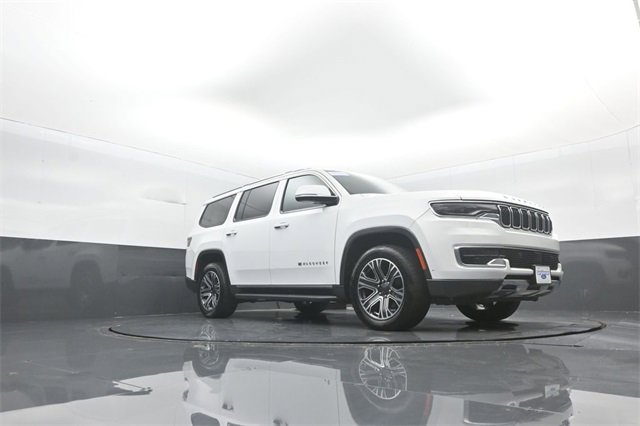 Used 2022 Jeep Wagoneer Series III image 23