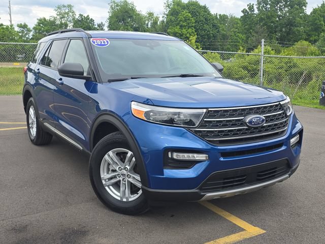 Certified 2023 Ford Explorer XLT w/ Equipment Group 202A