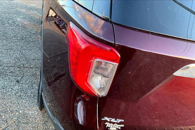 Certified 2022 Ford Explorer XLT image 35