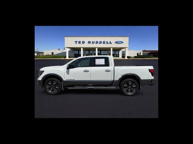 Used 2021 Nissan Titan Platinum Reserve w/ Moonroof Package AWD/4WD image 9
