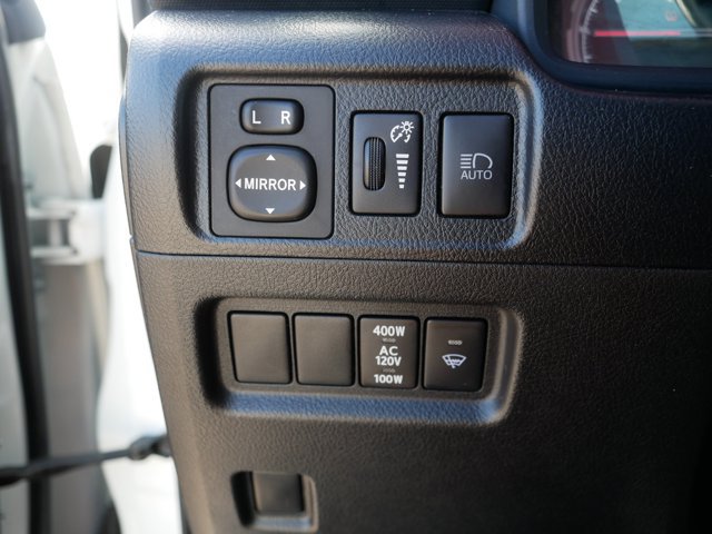 Used 2022 Toyota 4Runner TRD Off-Road AWD/4WD image 24