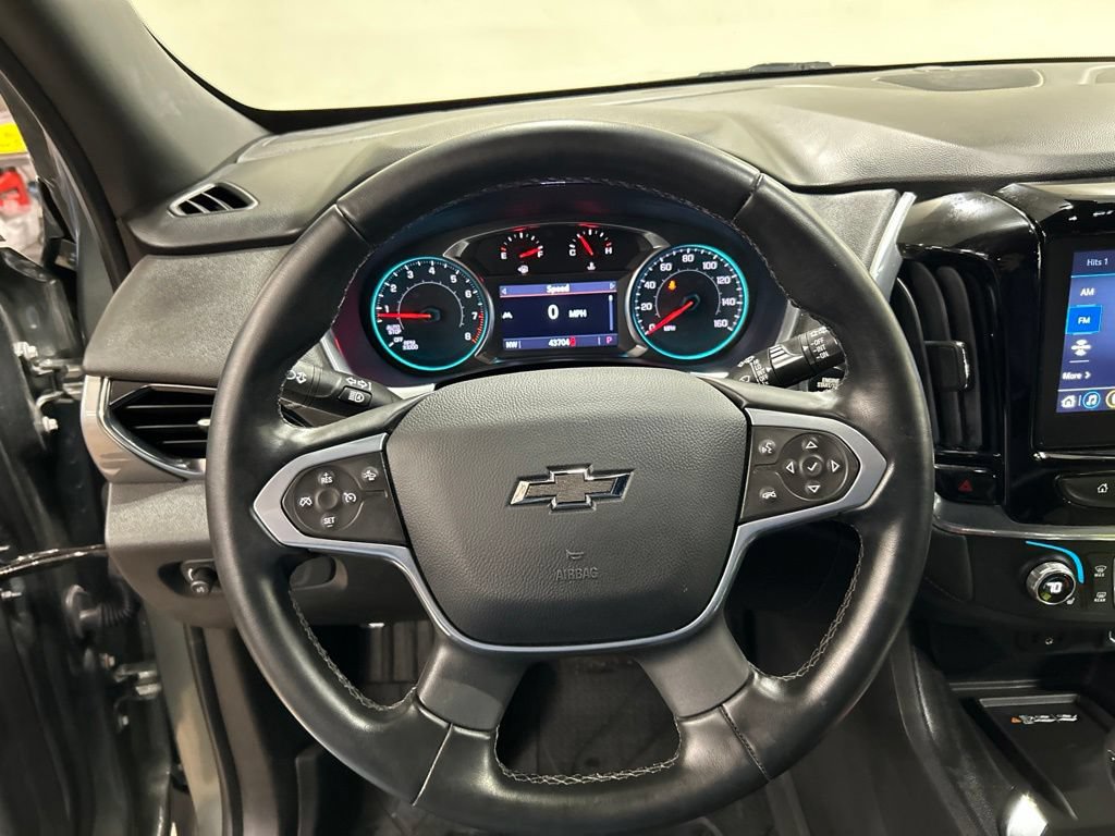 Used 2023 Chevrolet Traverse LT w/ Midnight/Sport Edition AWD/4WD image 15