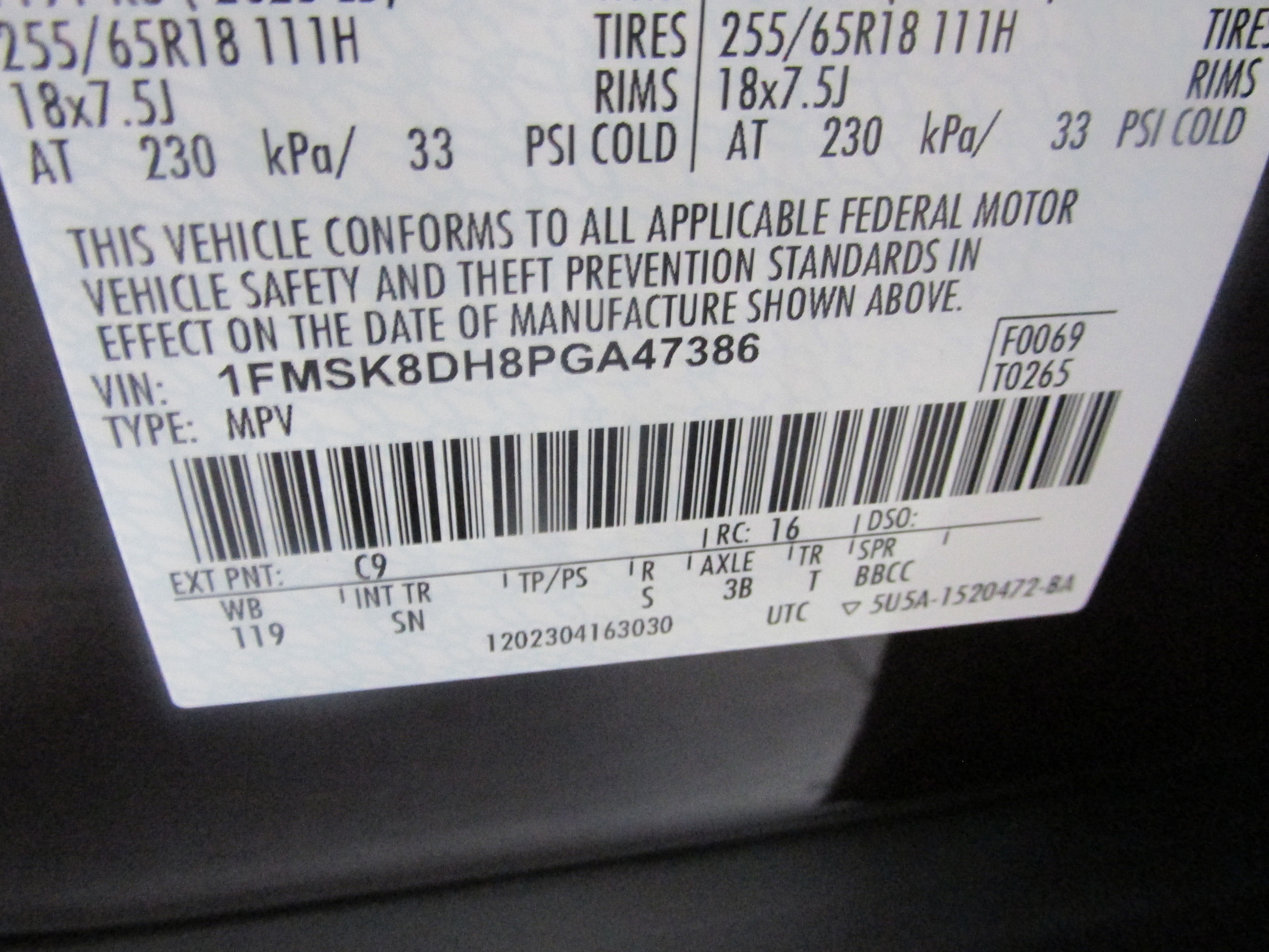 Certified 2023 Ford Explorer XLT w/ Equipment Group 202A AWD/4WD image 46