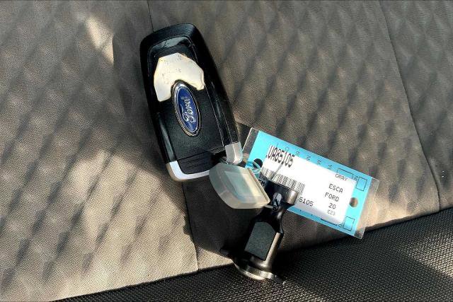 Certified 2020 Ford Escape SE image 14