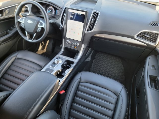Certified 2024 Ford Edge SEL w/ Convenience Package AWD/4WD image 39
