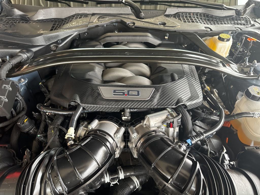 Certified 2025 Ford Mustang GT Premium image 29