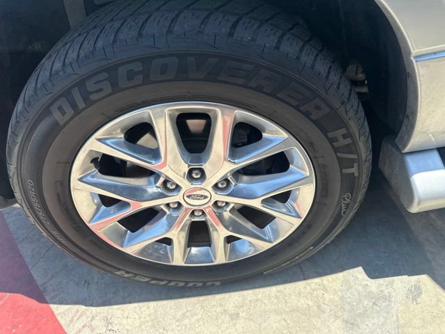 Certified 2017 Ford Expedition Limited AWD/4WD image 6