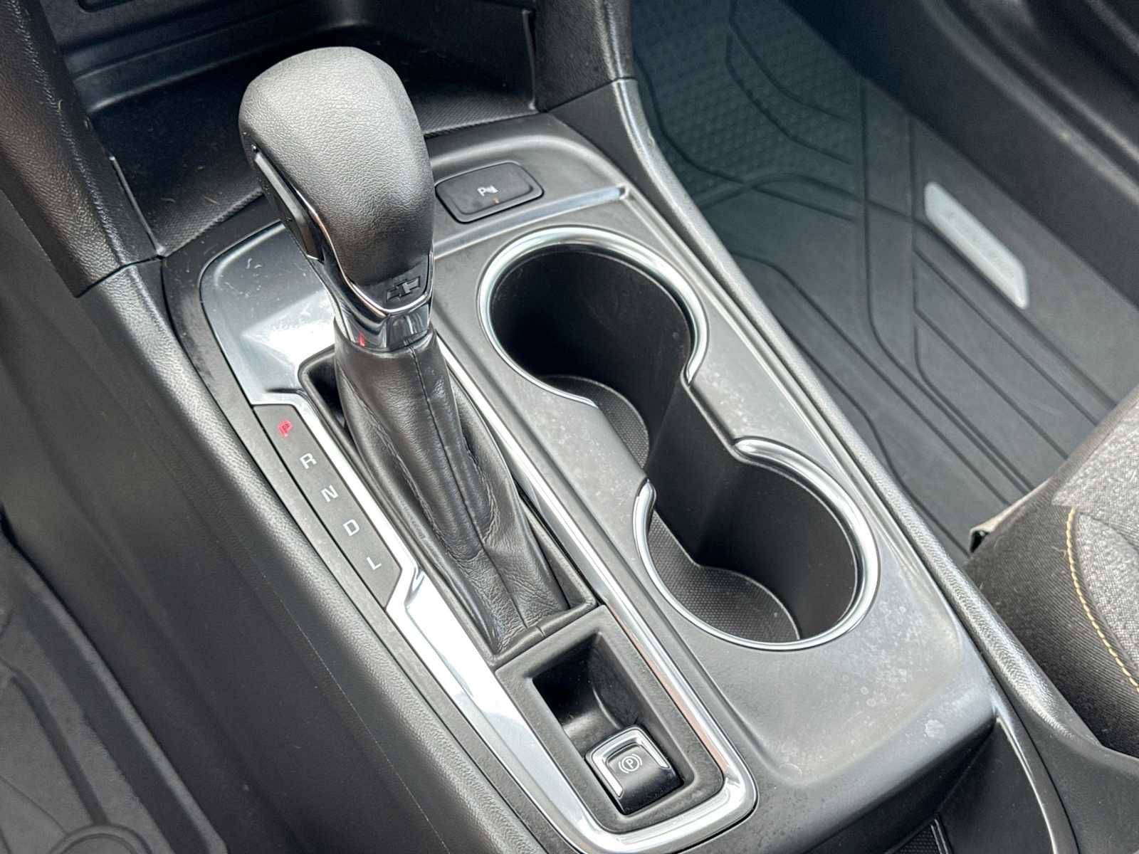 Used 2024 Chevrolet Equinox LT w/ LPO, Floor Liner Package FWD image 31
