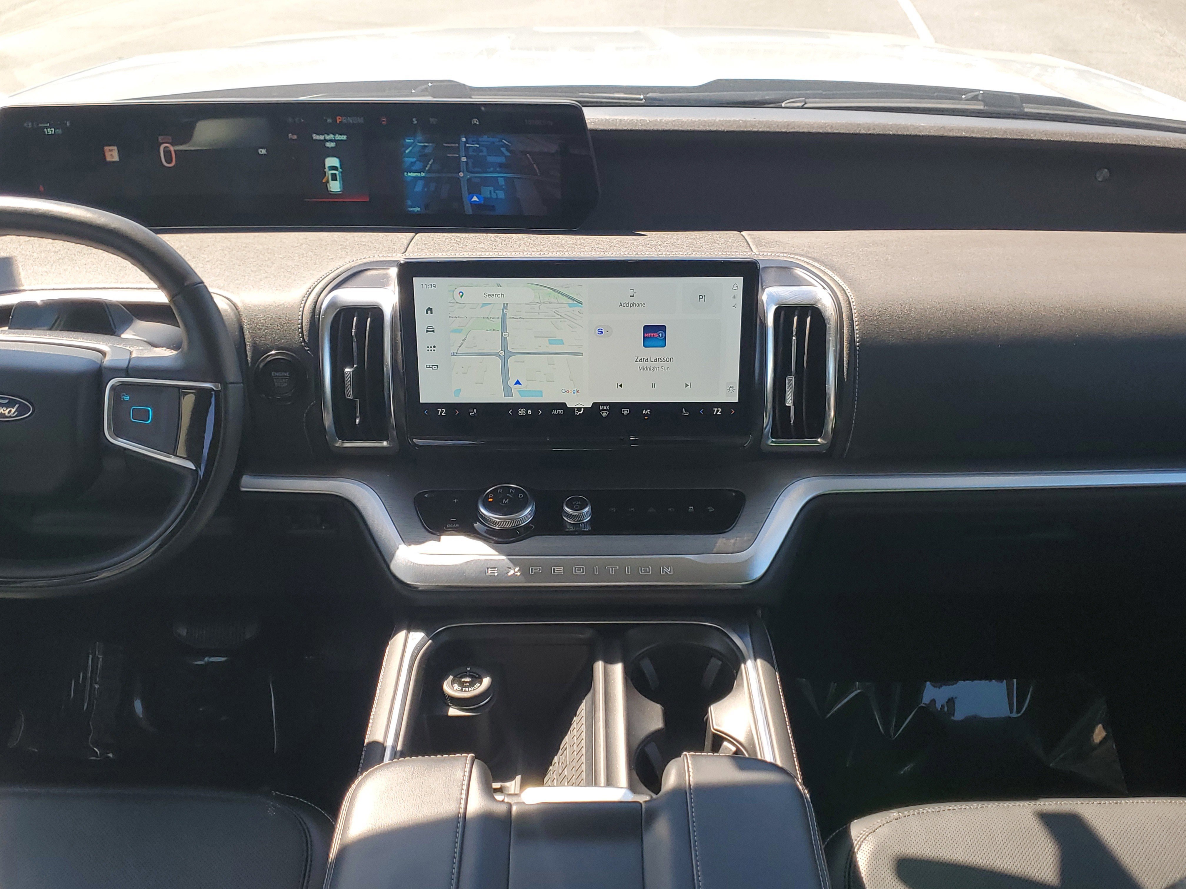 Certified 2025 Ford Expedition Max Platinum image 16