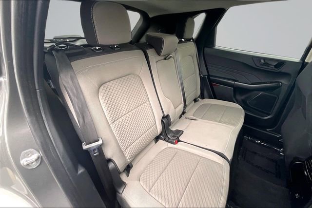 Certified 2022 Ford Escape SE w/ SE Sport Appearance Package image 26