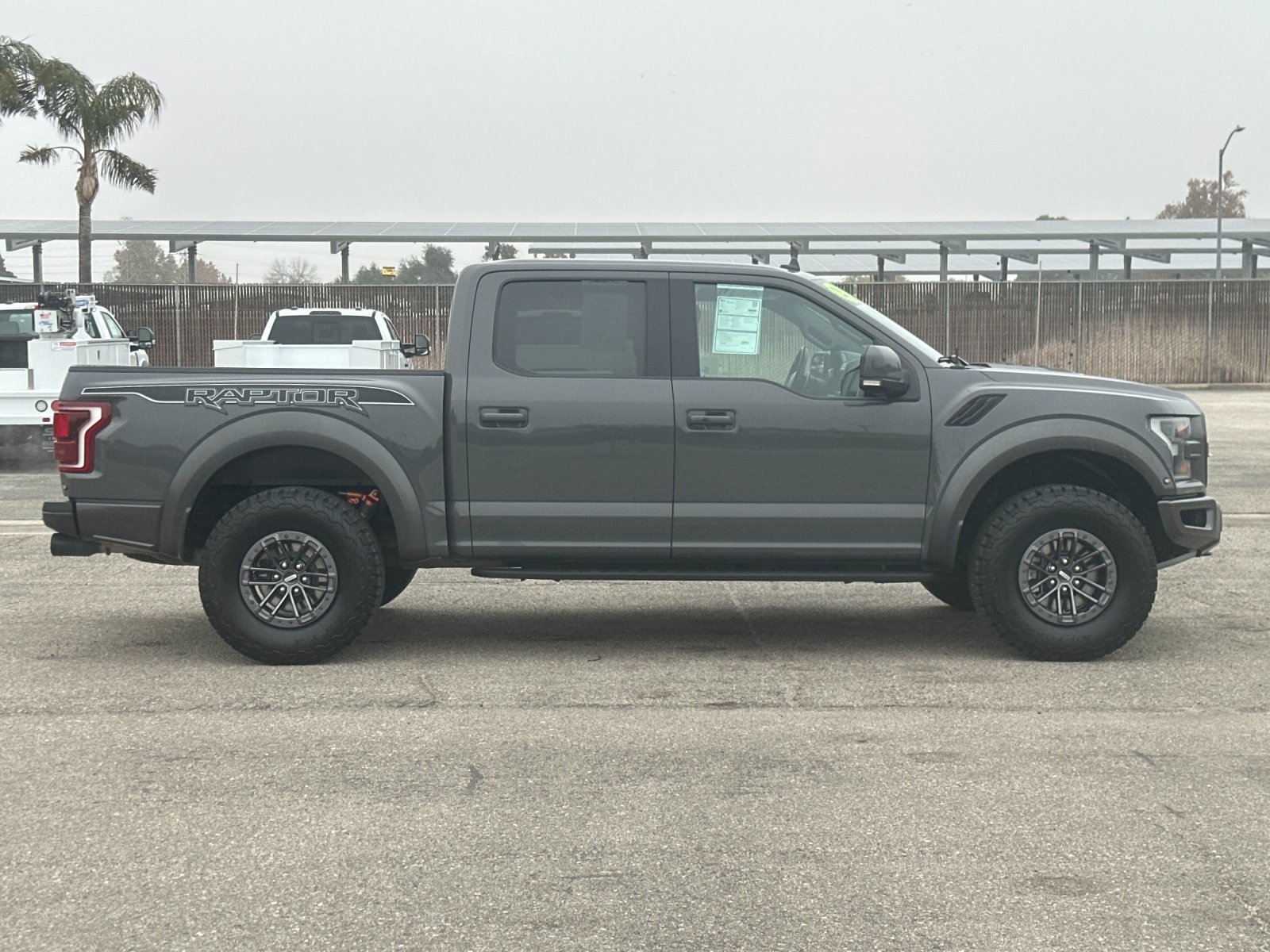 Certified 2020 Ford F150 Raptor w/ Equipment Group 802A Luxury image 3