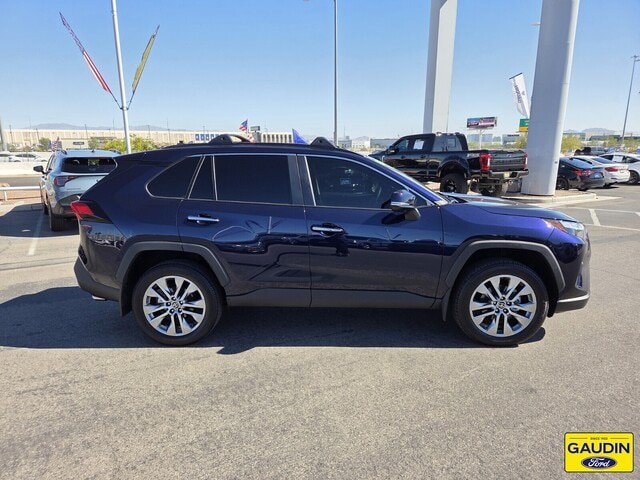 Used 2025 Toyota RAV4 Limited w/ Advanced Technology Package AWD/4WD image 8