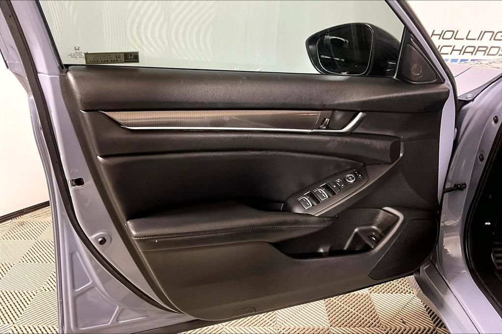 Used 2022 Honda Accord Sport image 18