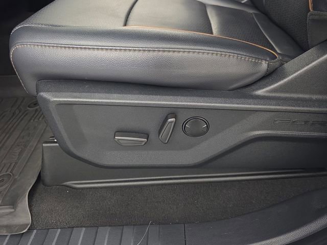 Certified 2025 Ford F450 Lariat w/ FX4 Off-Road Package image 21