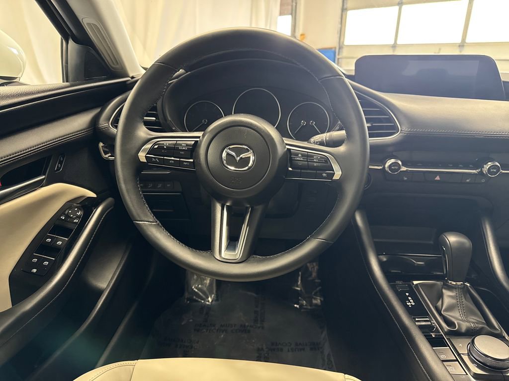Used 2025 MAZDA MAZDA3 s FWD image 14