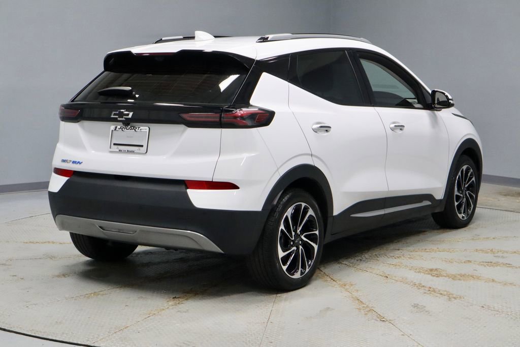Used 2023 Chevrolet Bolt EUV Premier image 5