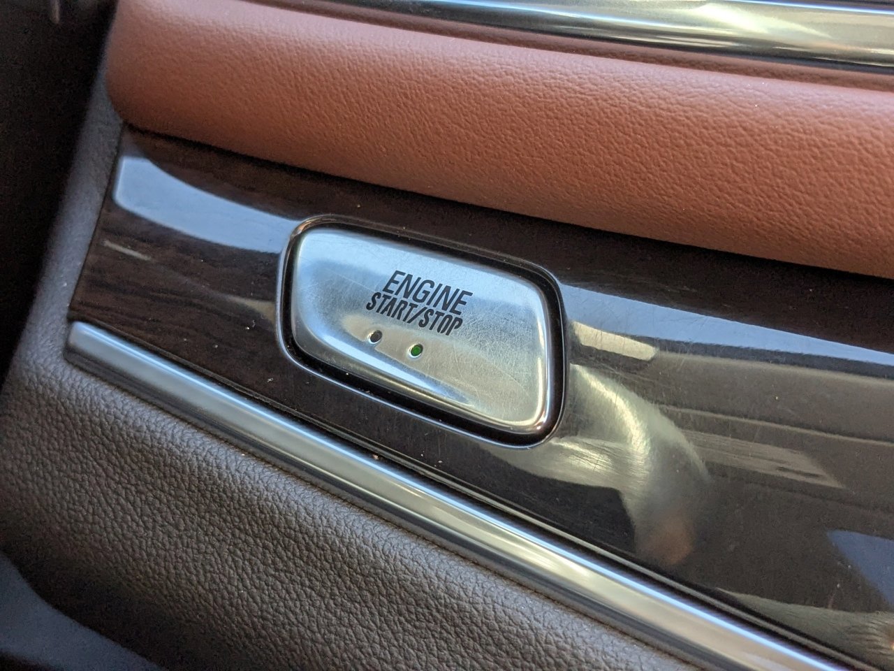 Used 2021 Buick Enclave Avenir w/ Avenir Technology Package image 36