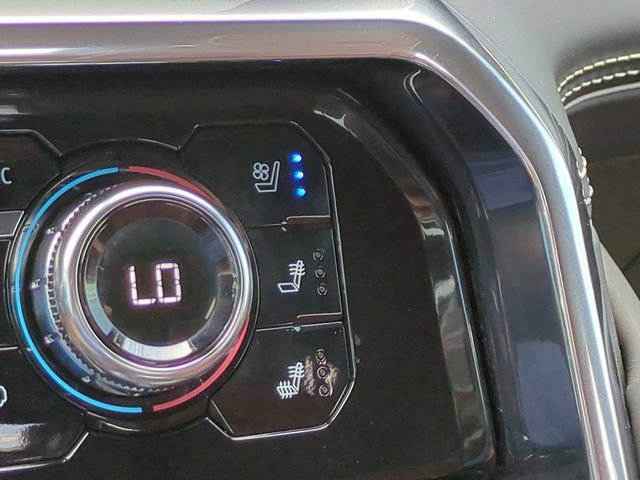 Used 2024 GMC Sierra 2500 Denali Ultimate AWD/4WD image 25
