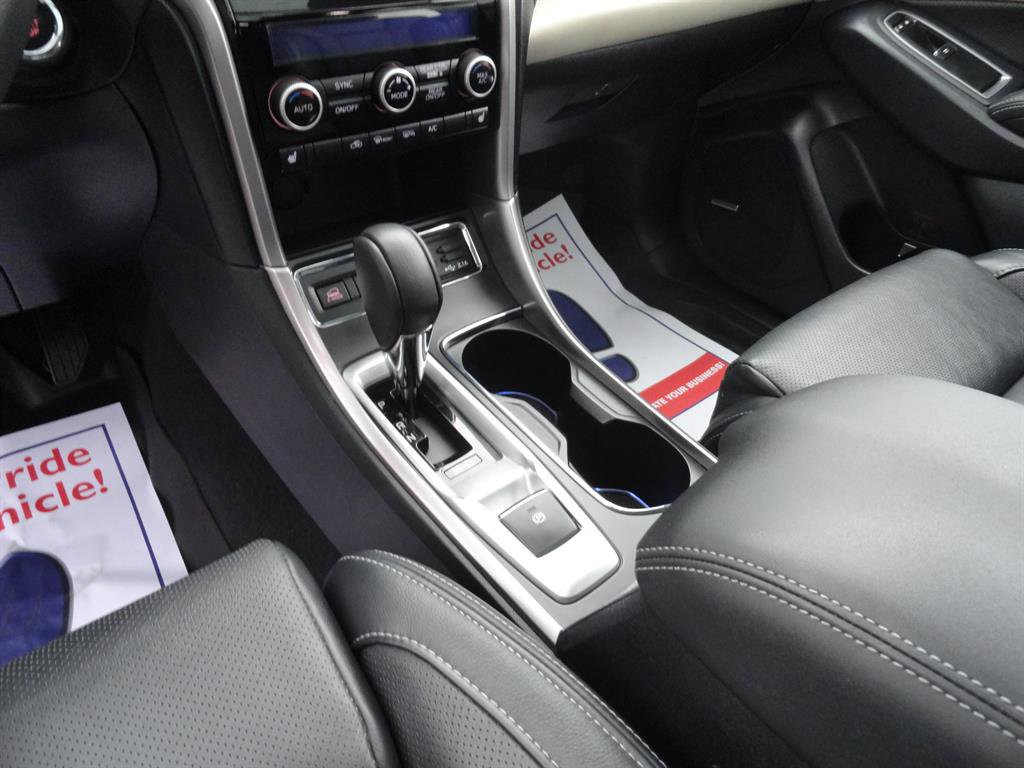 Used 2020 Subaru Ascent Limited w/ Technology Package image 19
